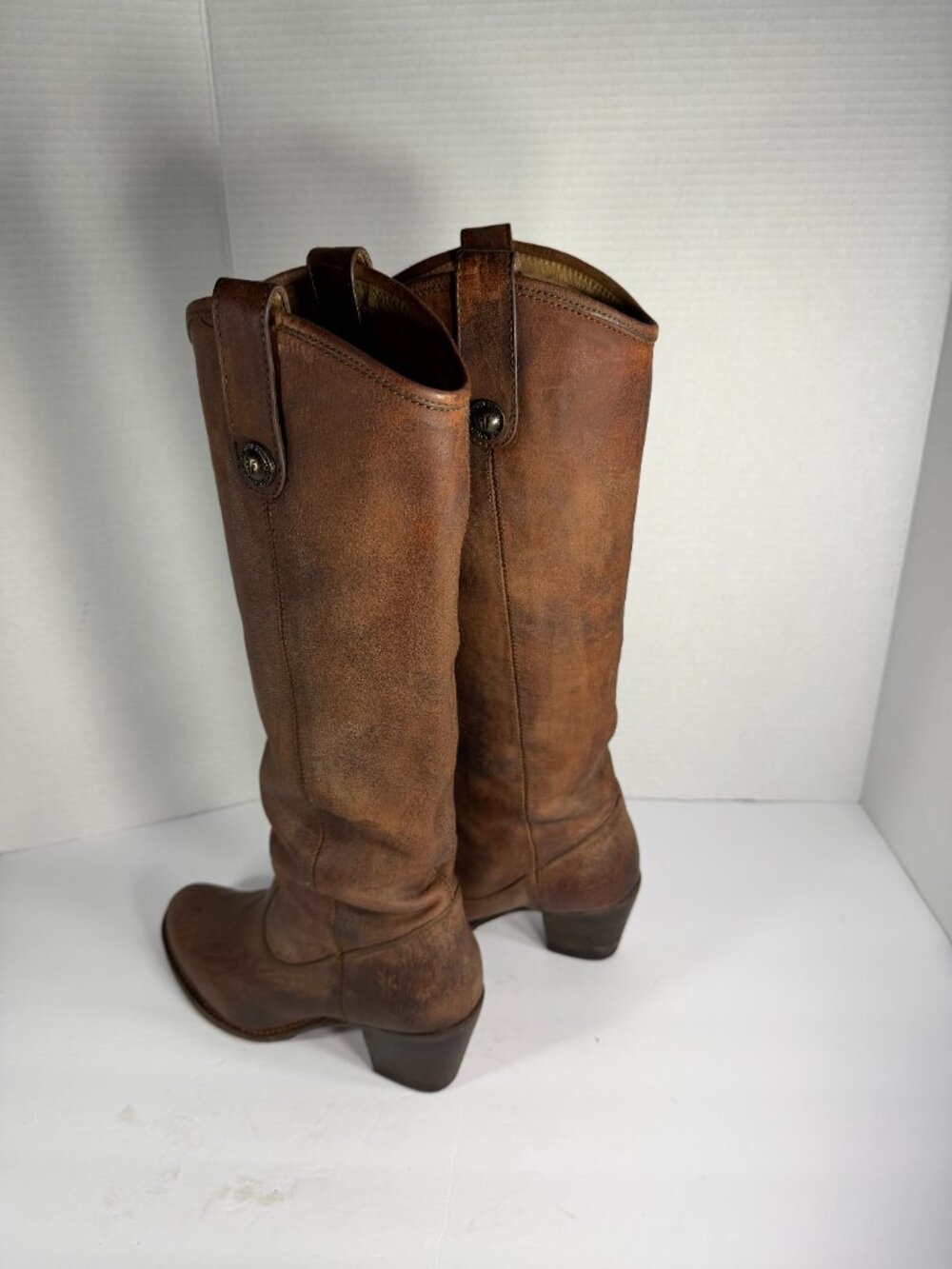 Frye Women's size 8 Jackie Button Leather Boots - Picture 13 of 16